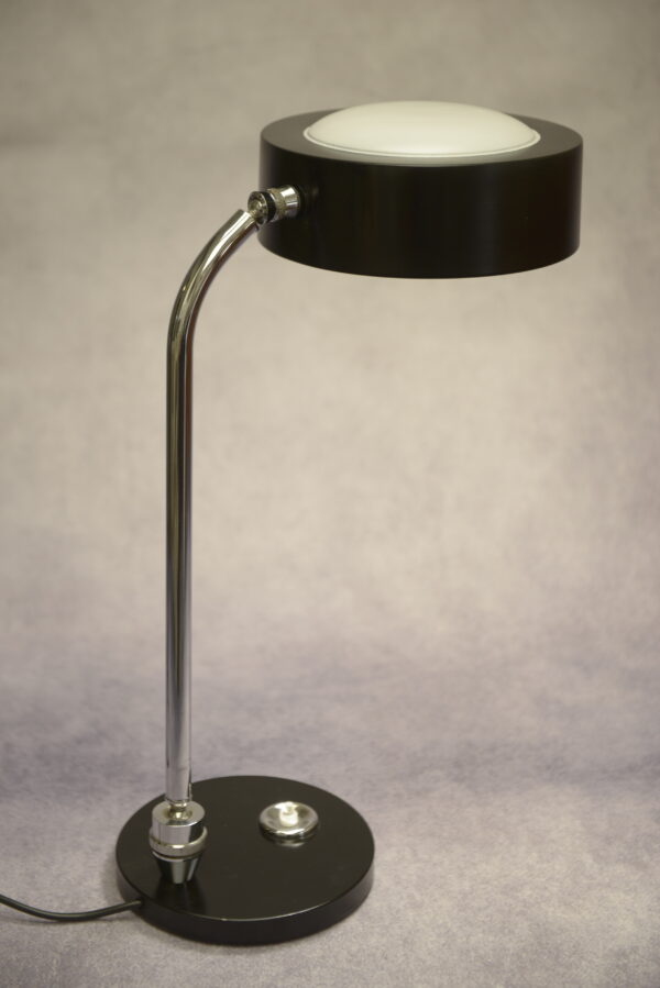 Lampe de bureau JUMO 900 par Charlotte PERRIAND - 1960s
