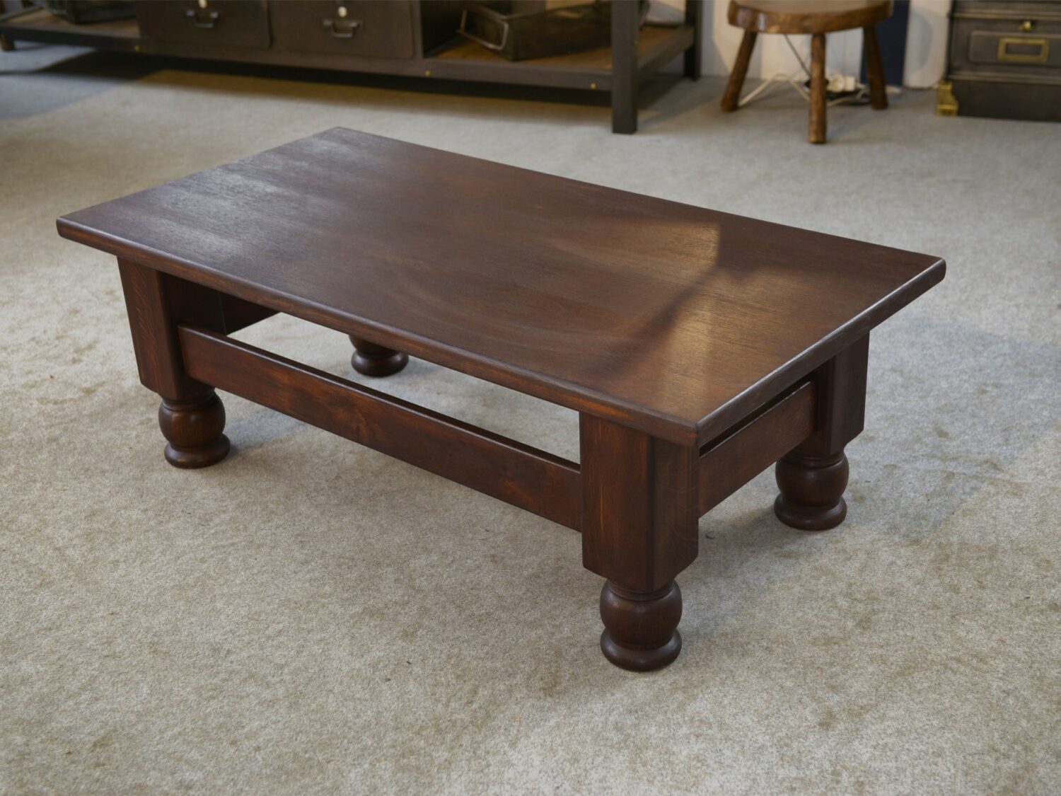 Table basse rustique en chêne 1960