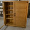 Meuble vitrine par Guillerme et Chambron et céramique par Danikowski pour Votre Maison 1960