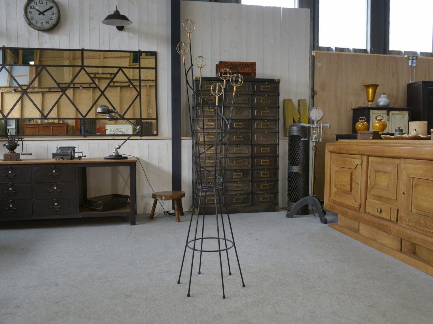 Porte manteau "Astrolabe" de Roger Feraud 1960
