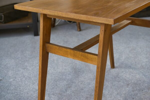 Table d'appoint en chêne pieds compas 1960