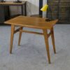Table d'appoint en chêne pieds compas 1960
