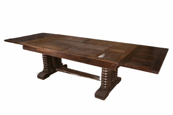 Grande table en chêne massif par Joseph Savina 1950