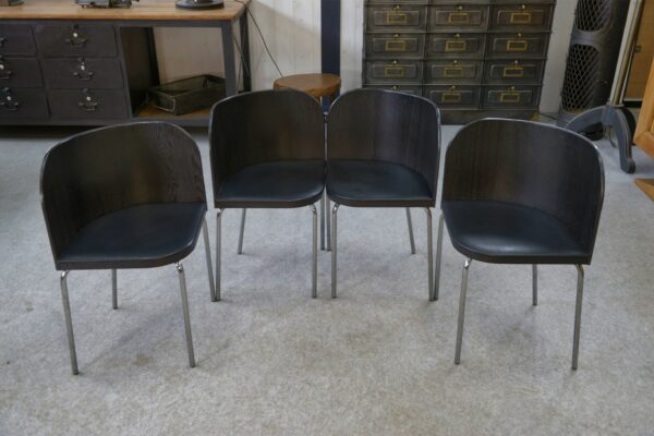 Ensemble de 4 chaises par Sandra Kregnert