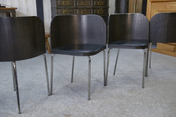 Ensemble de 4 chaises par Sandra Kregnert
