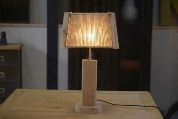 Lampe brutaliste orme et chêne massif et abat-jour en cordage - 1980s