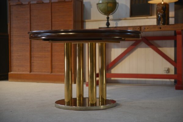 Table design en plaquage de loupe d'Orme par Ramaioli Pesaro 1970's