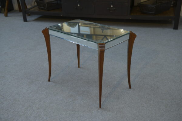 Table basse en miroir biseauté et ciselé par Marly frères style vénitien 1950