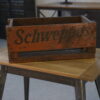 Ancienne caisse Schweppes