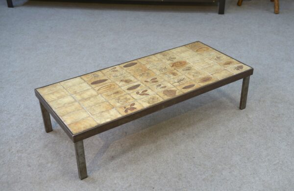 Table basse par Roger Capron modèle Herbier céramique et acier 1950