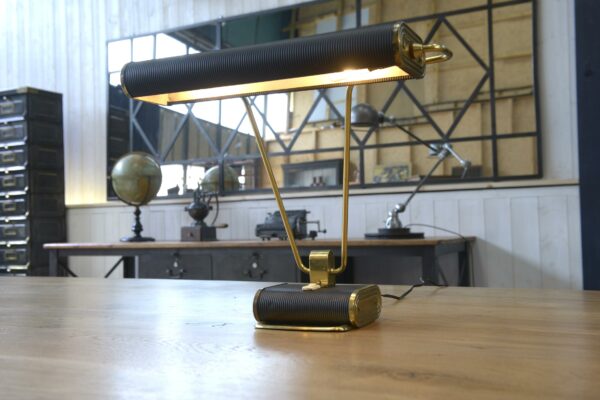 Lampe de bureau par Eileen Gray pour Jumo modèle N71