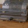 Ancienne calculatrice vintage 1960