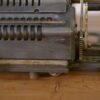 Ancienne calculatrice vintage 1960