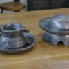 Ensemble de 2 moules à chapeau en fonte d'aluminium Jalard à Caussade 1950's
