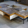 Table basse piètement acier avec encadrement en chêne et marbre gris 1970s