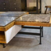 Table basse piètement acier avec encadrement en chêne et marbre gris 1970s