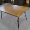 Table en chêne et pied en fonte et bronze design italien 1960's