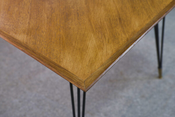 Table en chêne et pied en fonte et bronze design italien 1960's