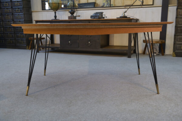 Table en chêne et pied en fonte et bronze design italien 1960's