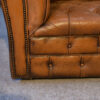 Canapé Chesterfield capitonné fauve