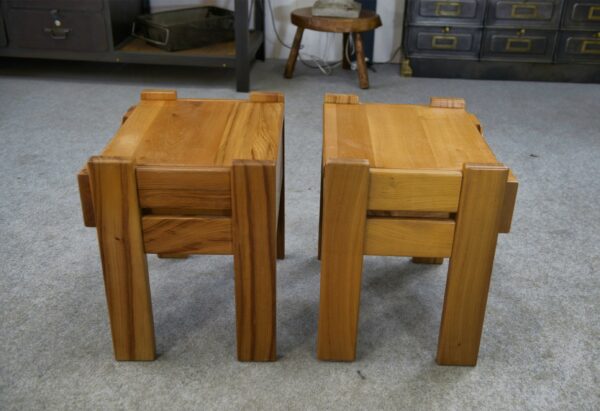 Paire de chevets en orme pour Maison REGAIN 1970's