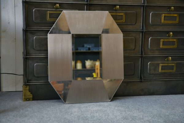 Miroir design en acier inoxydable brossé et chromé, verre biseauté 1970's