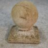 Paire de boules décoratives de jardin en pierre reconstituée France 1920's