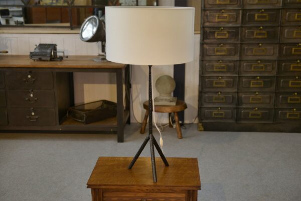 Grande lampe en fer forgé dans le goût des Ateliers Marolles 1950's