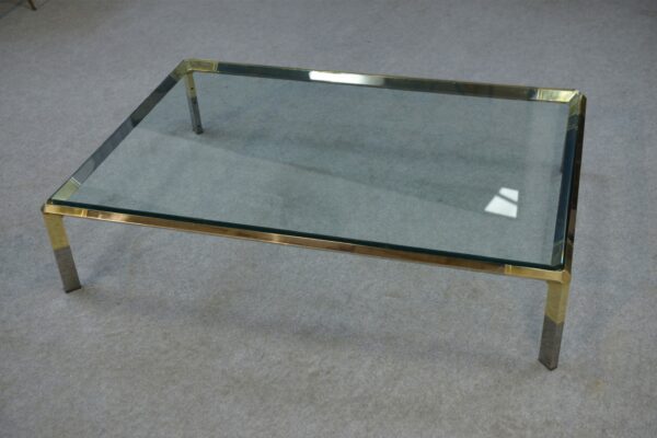 Table basse en verre et métal chromé par Philippe Parent France 1970's