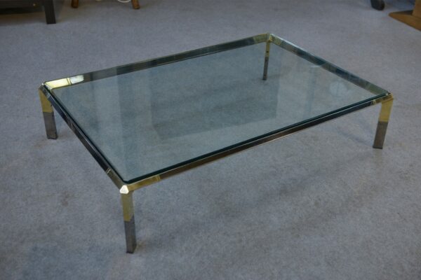 Table basse en verre et métal chromé par Philippe Parent France 1970's
