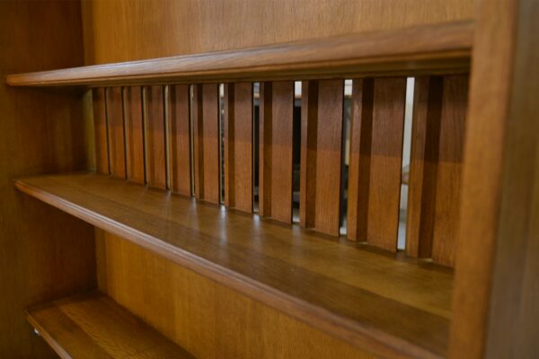 Grande étagère murale par Guillerme & Chambron 1950's