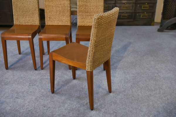 Ensemble de 4 chaises éditées par Yothaka