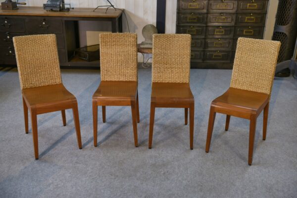 Ensemble de 4 chaises éditées par Yothaka