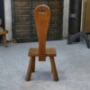 Chaise brutaliste en chêne massif 1950's