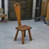 Chaise brutaliste en chêne massif 1950's
