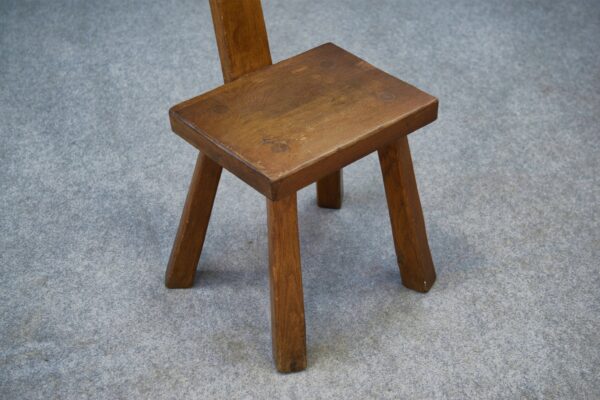 Chaise brutaliste en chêne massif 1950's