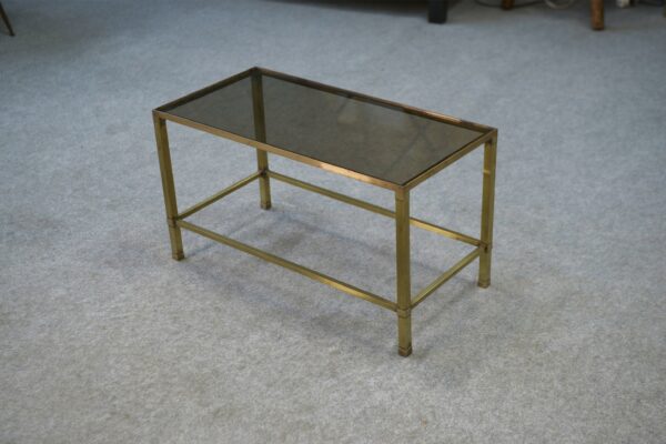 Table basse en laiton et verre fumé 1950's