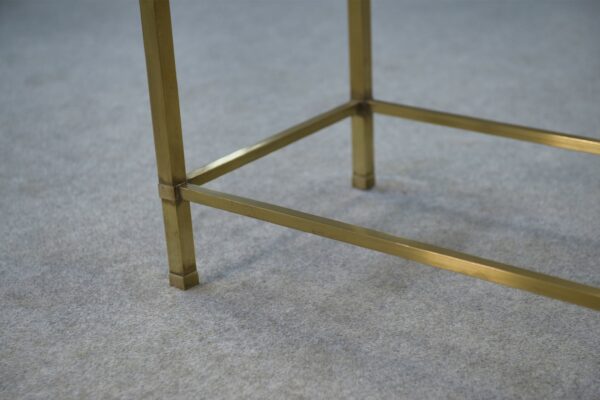 Table basse en laiton et verre fumé 1950's