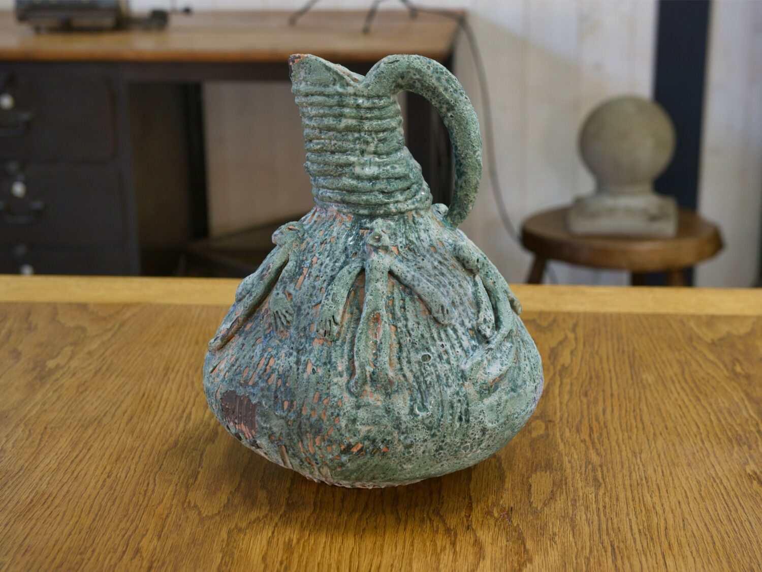 Vase céramique design en terre cuite signé 1968's