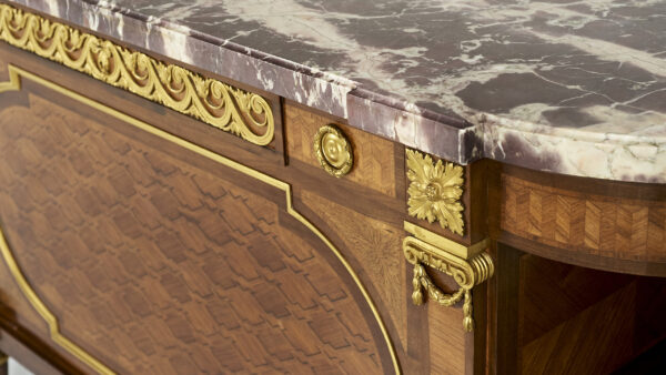 Enfilade de style Louis XVI réalisée vers 1830 par la Maison Krieger