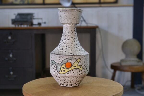 Vase en céramique par Marius Bessone à Vallauris 1950's