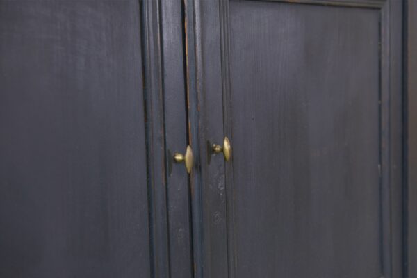 Buffet 2 corps 2 portes 2 tiroirs en pin 1900's