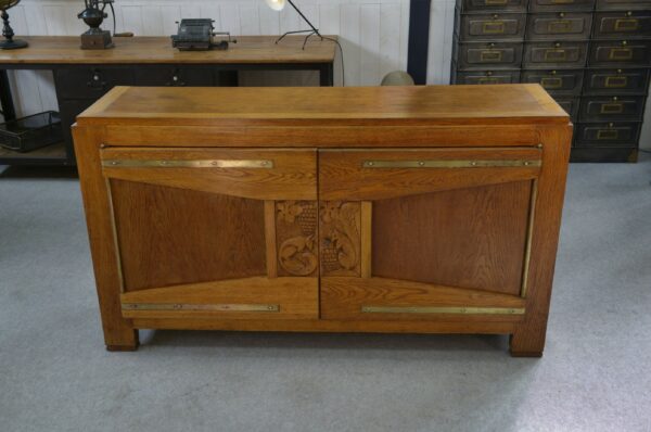 Buffet en chêne massif Art déco par Henri Bonjour 1930's