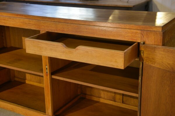 Buffet en chêne massif Art déco par Henri Bonjour 1930's